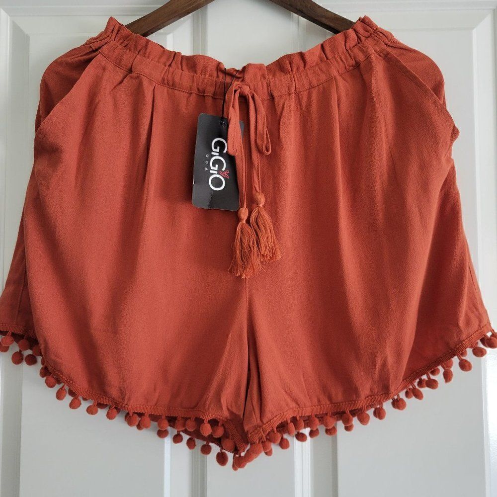 ‎GiGiO shorts size S